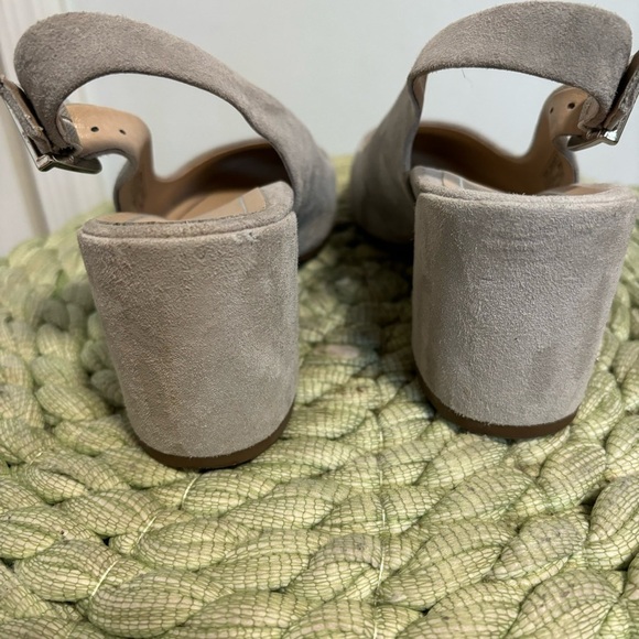 Vionic Plaza Nareen Gray Suede Block Heel Comfort Arch Support Slingback Heels - Picture 5 of 8